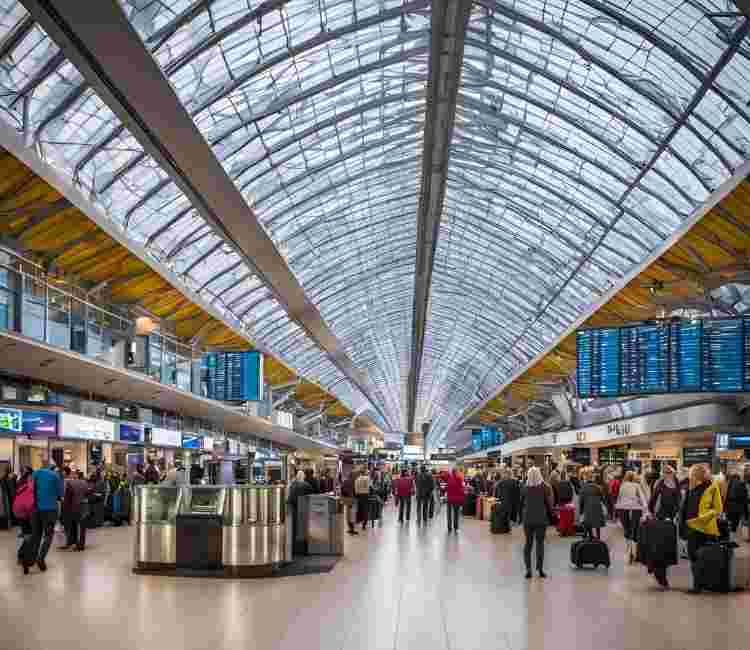 airport transfers manchester